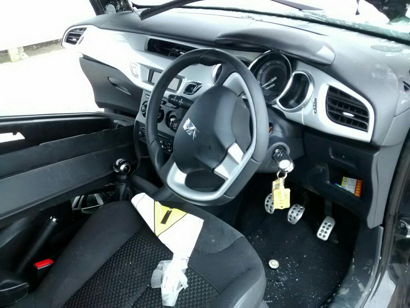 2013 CITROEN DS3 2009 2015 DRIVERS 3 SPOKE STEERING WHEEL AIRBAG O/S