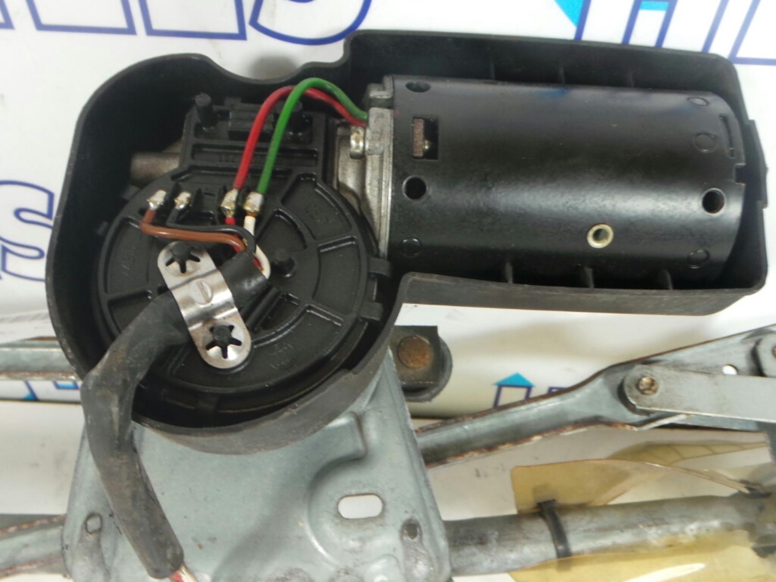 2002 RENAULT CLIO MK3 FRONT WIPER ASSEMBLY LINKAGE MOTOR 8200076001