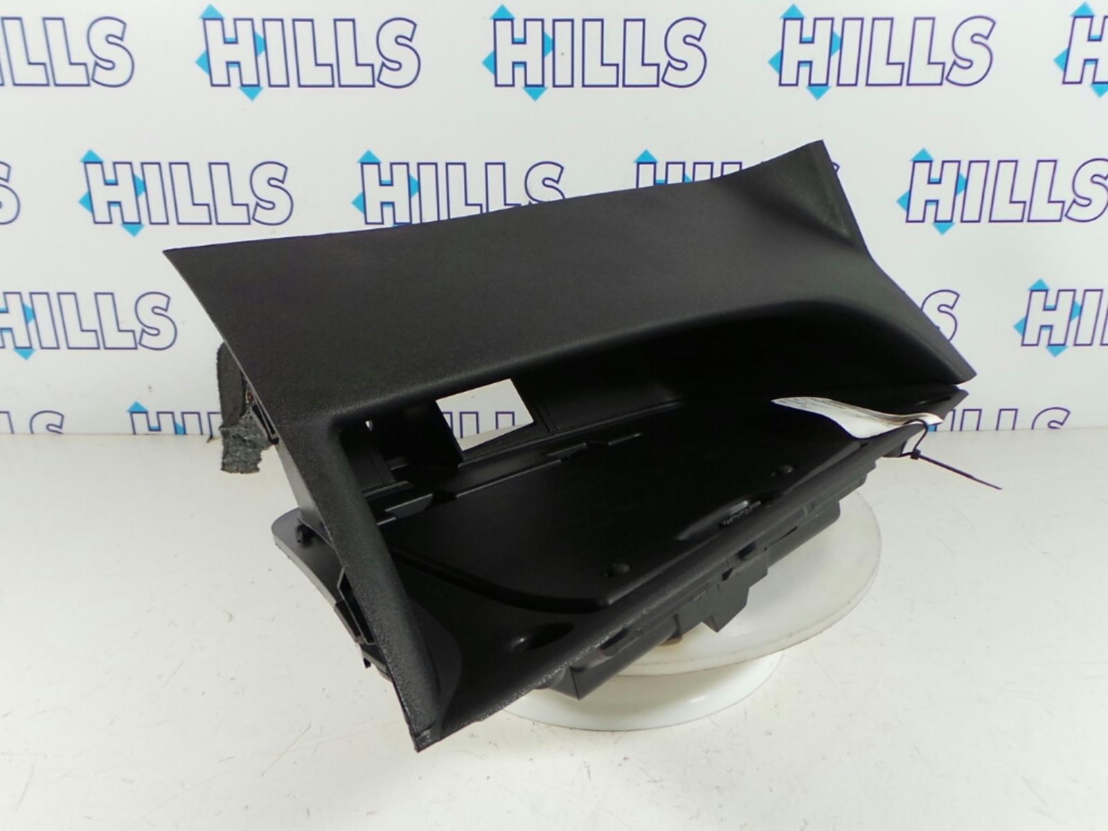 2013 FIAT 500 Glove Box eBay