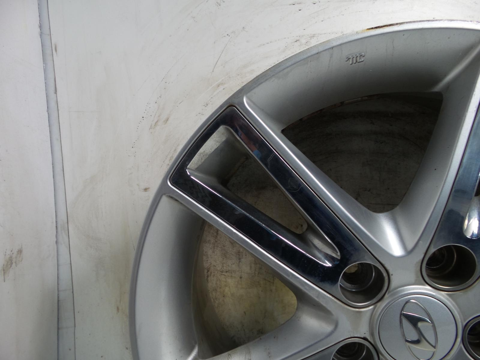 2011 HYUNDAI I30 Alloy Wheel 5 Stud 5 TwinSpoke Design 7J x 17 Inch ET56 eBay