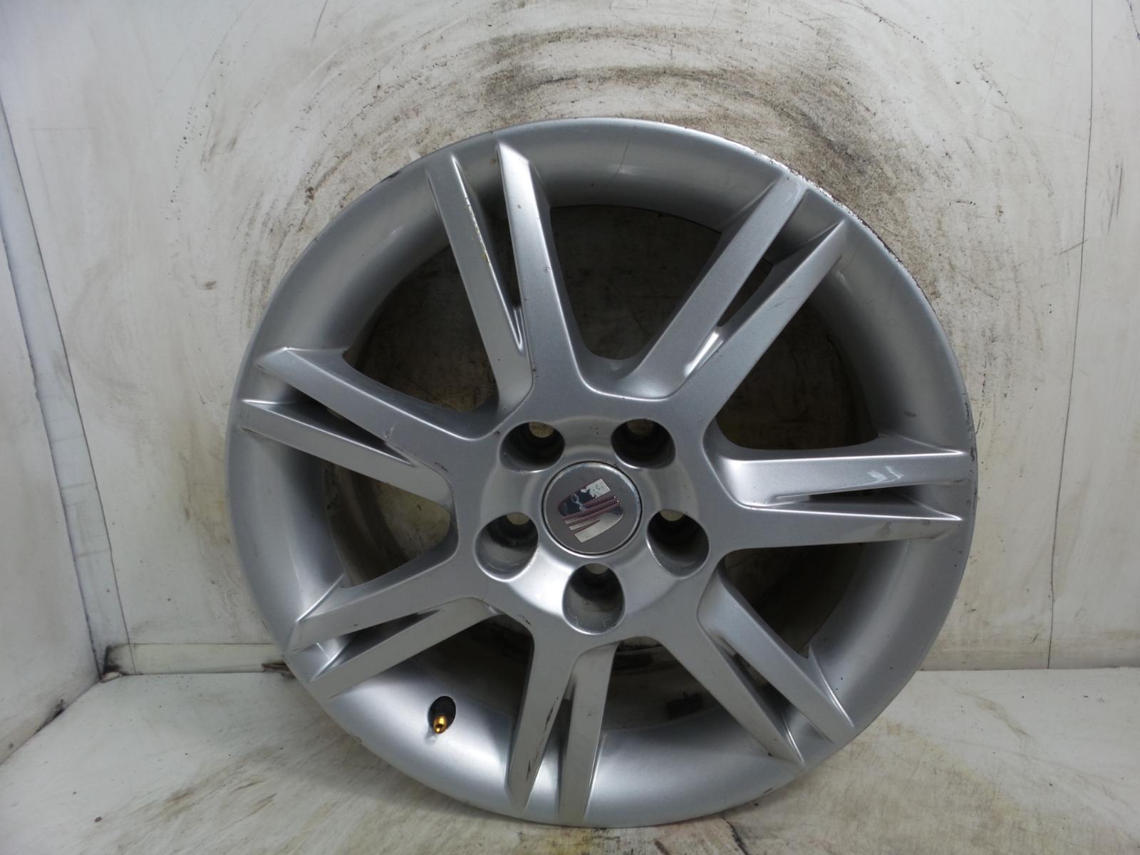2009 SEAT Alloy Wheel 5 Stud 7 TwinSpoke Design 6J x 15 Inch ET38
