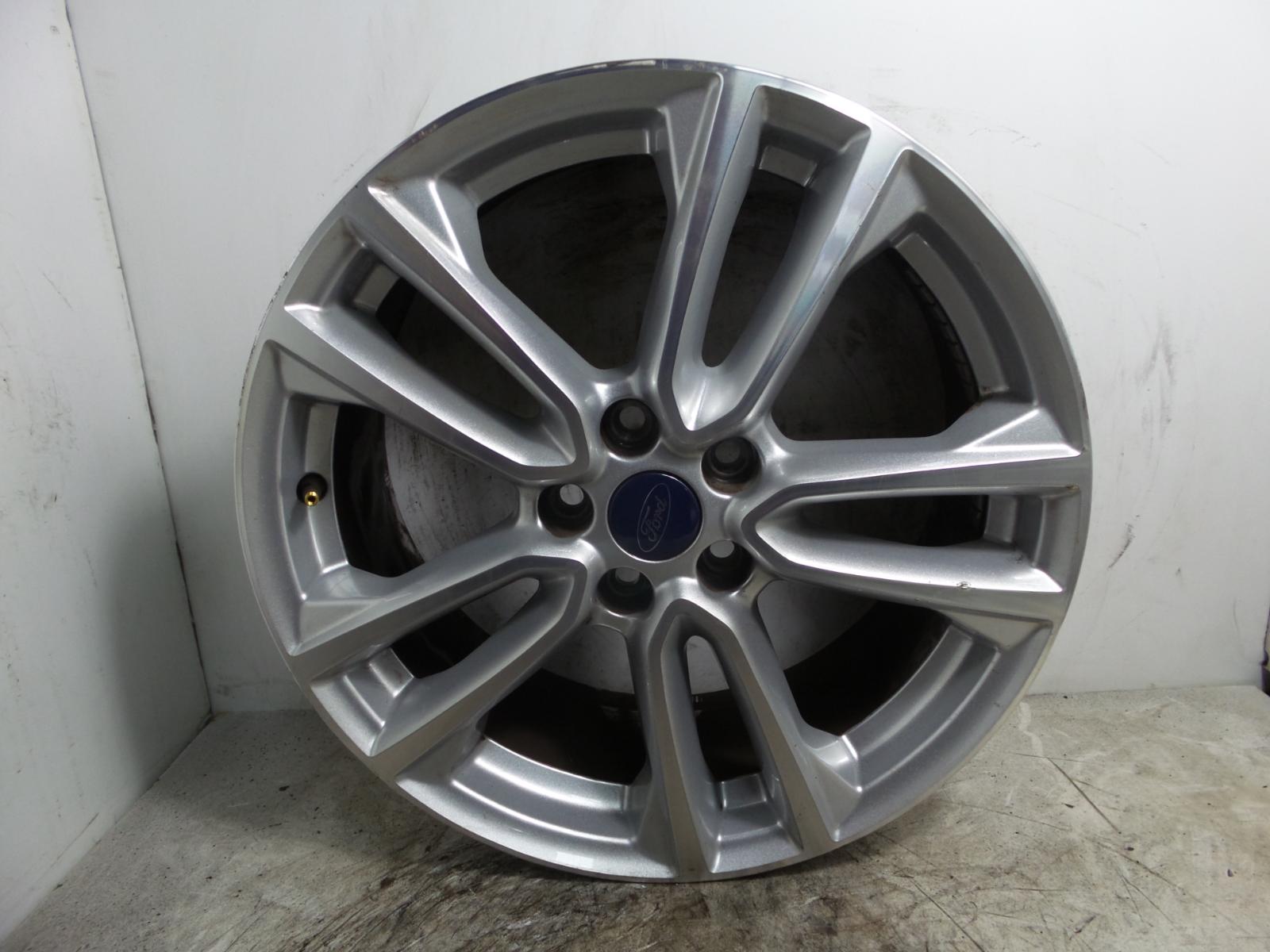 2016 FORD KUGA Alloy Wheel 5 Stud 5 TwinSpoke Design 7.5J x 18 Inch ET52.5 260